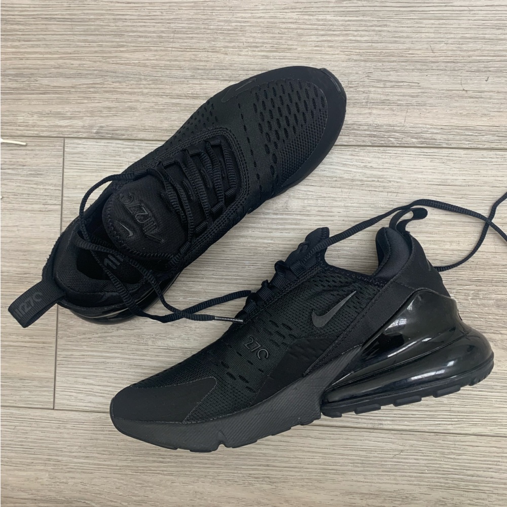 Nike Air Max 270 Black Women's Sneakers